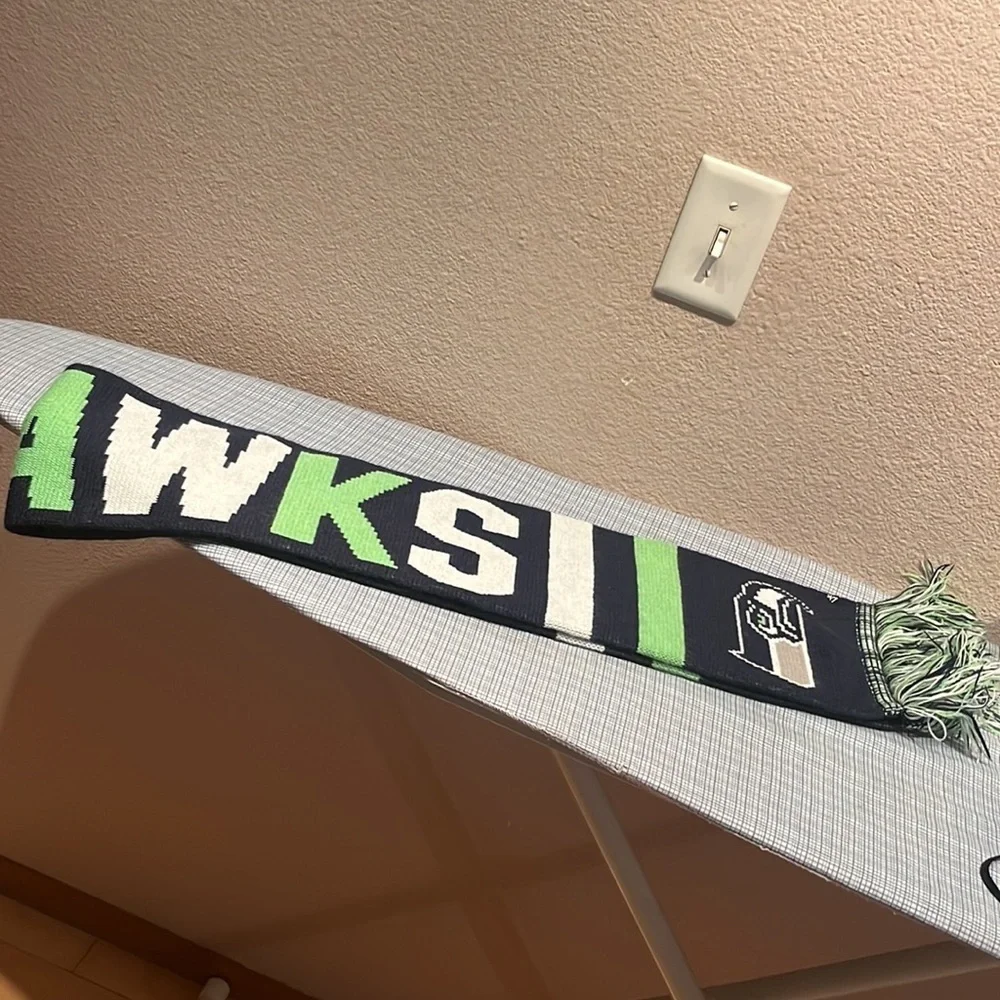 Seattle Seahawks NFL Football Reversible Scarf
